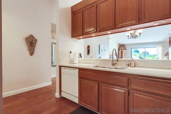 12844 Corte Arauco, San Diego, California 92128