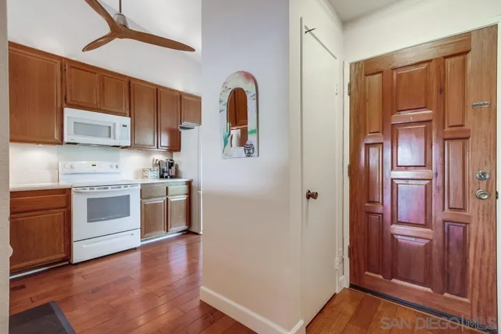 12844 Corte Arauco, San Diego, California 92128
