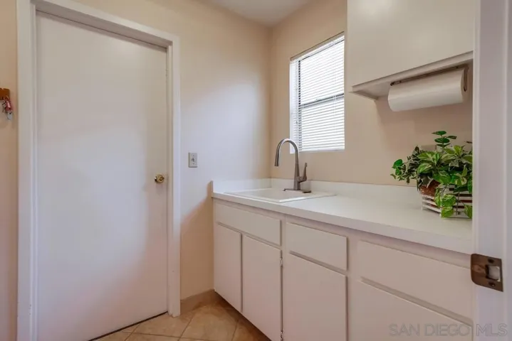 12844 Corte Arauco, San Diego, California 92128
