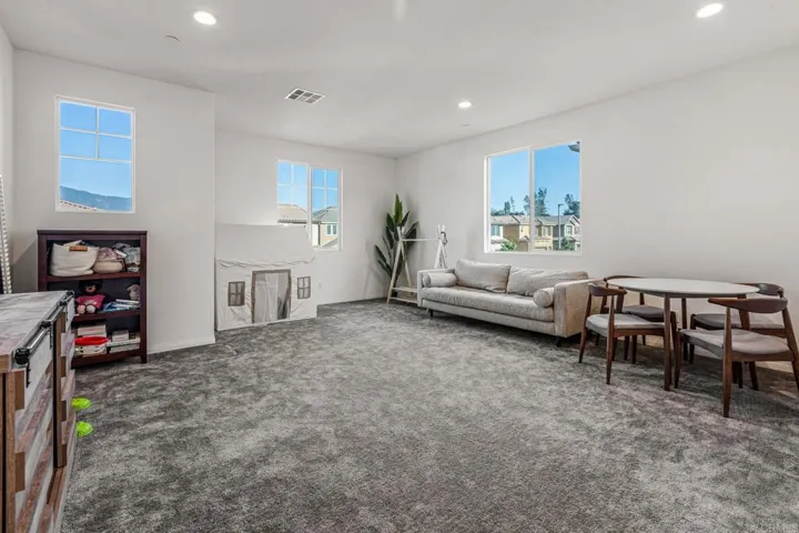 24258 Flora Road, Corona, California 92883