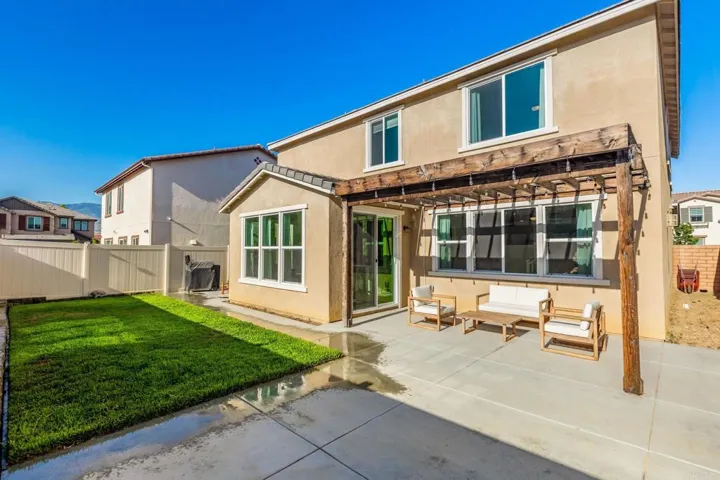24258 Flora Road, Corona, California 92883