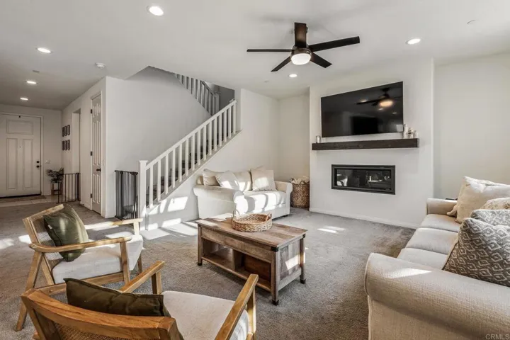 24258 Flora Road, Corona, California 92883