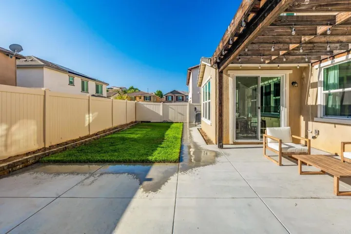 24258 Flora Road, Corona, California 92883