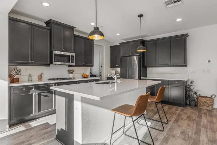 24258 Flora Road, Corona, California 92883