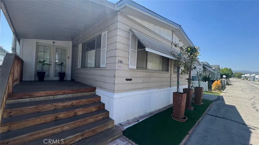 21500 Lassen Street 186, Chatsworth, California 91311