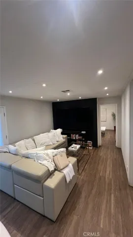 21500 Lassen Street 186, Chatsworth, California 91311