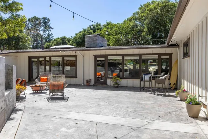 25165 Stewart Place, Carmel, California 93923