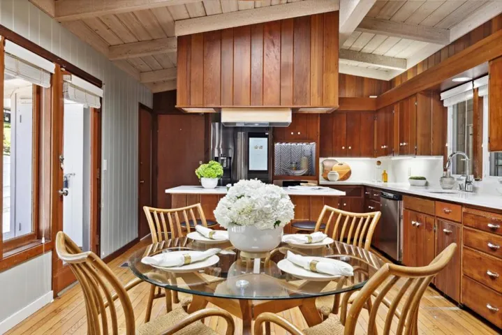 25165 Stewart Place, Carmel, California 93923