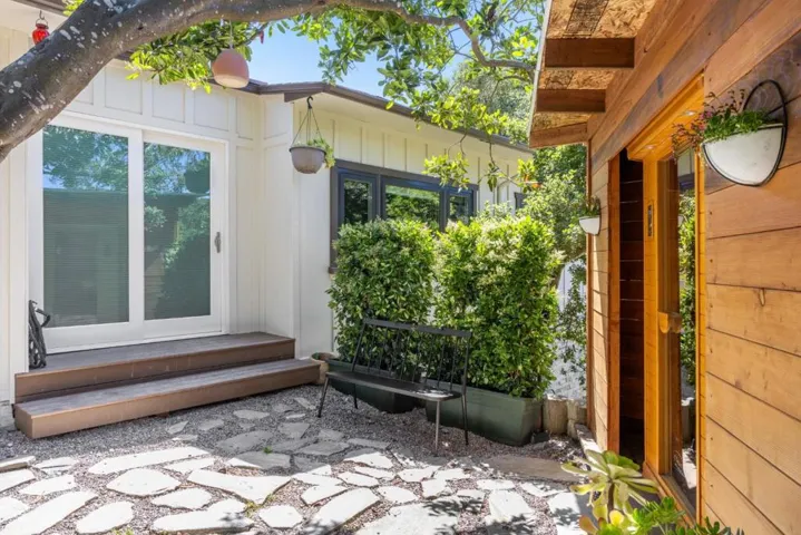 25165 Stewart Place, Carmel, California 93923