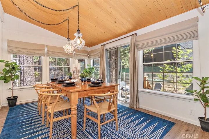 593 Ponderosa Drive, Big Bear Lake, California 92315
