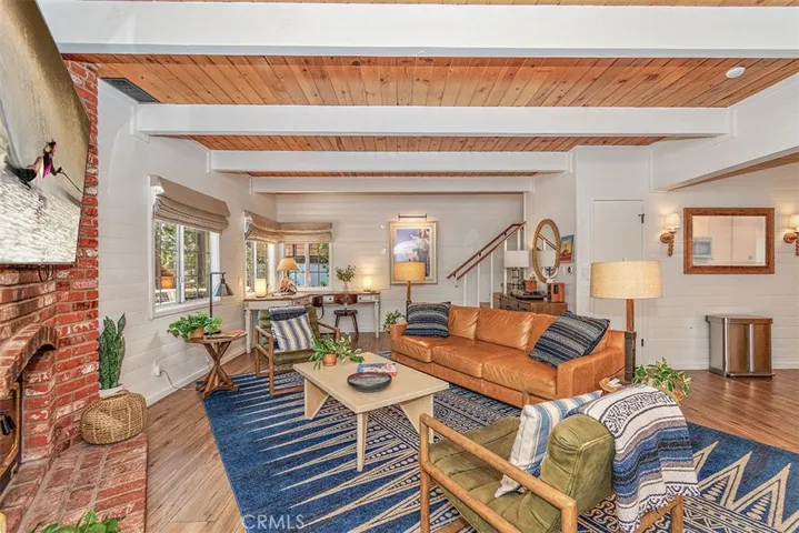 593 Ponderosa Drive, Big Bear Lake, California 92315