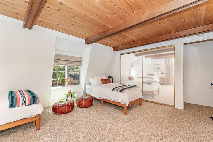 593 Ponderosa Drive, Big Bear Lake, California 92315
