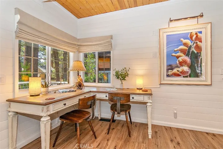 593 Ponderosa Drive, Big Bear Lake, California 92315