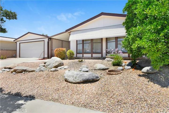 1157 Basswood Way, Hemet, California 92545