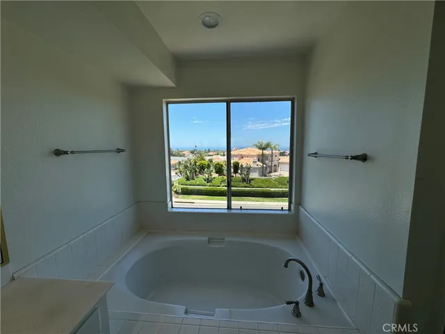 25 Saint Kitts, Dana Point, California 92629