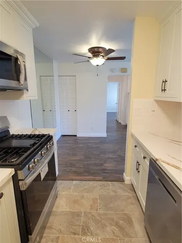 50 Picazo 27, Rancho Santa Margarita, California 92688