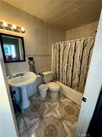 1720 S Mountain Avenue E, Ontario, California 91762