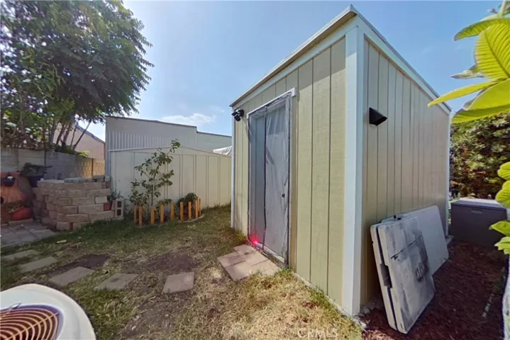 Shed