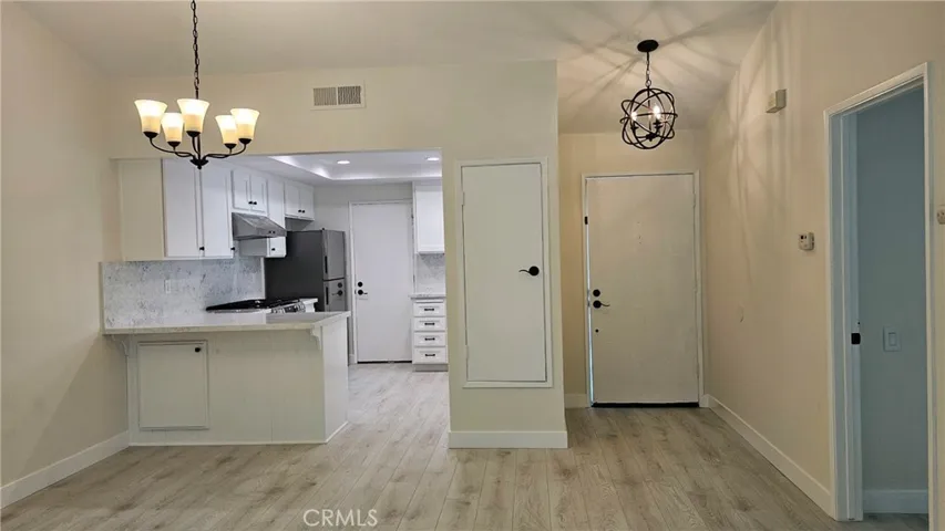 54 Shooting Star 5, Irvine, California 92604