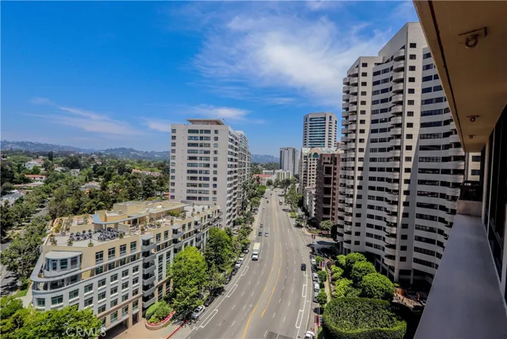 10590 Wilshire Boulevard 1703, Westwood – Century City, California 90024