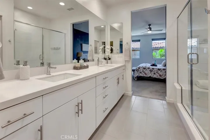 29 Savannah, Lake Forest, California 92630