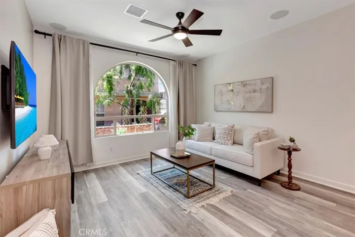 29 Savannah, Lake Forest, California 92630
