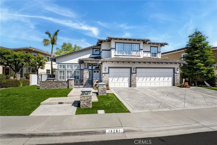 19282 Jasper Hill Road, Lake Forest, California 92679