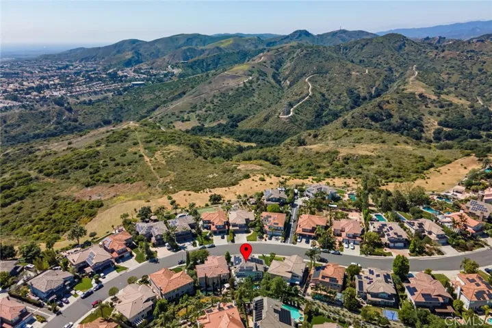 19282 Jasper Hill Road, Lake Forest, California 92679
