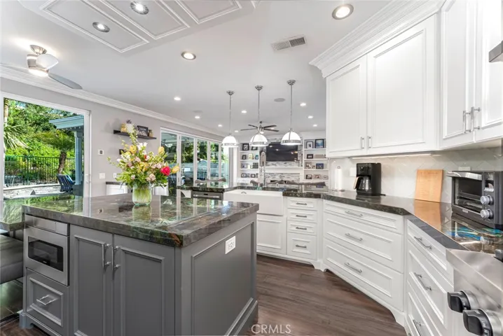 19282 Jasper Hill Road, Lake Forest, California 92679