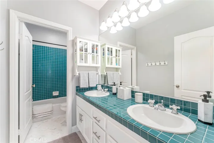 19282 Jasper Hill Road, Lake Forest, California 92679