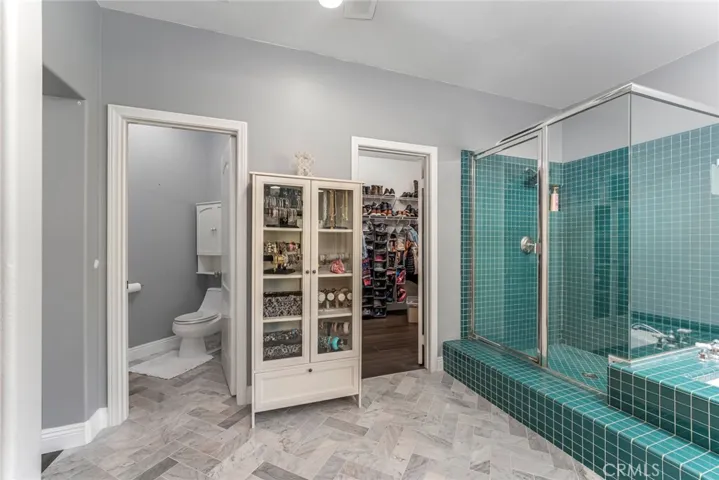 19282 Jasper Hill Road, Lake Forest, California 92679