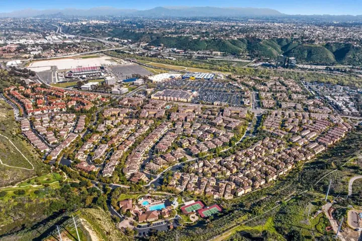 2978 Escala Cir, San Diego, California 92108