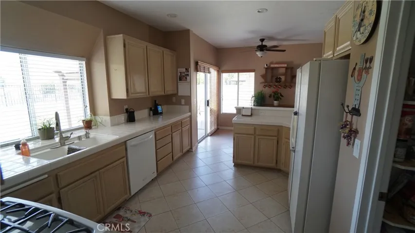 29613 Parkglen Place, Canyon Country, California 91387
