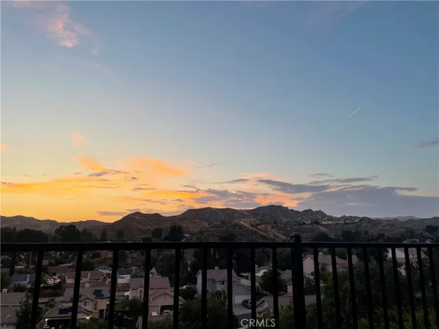 29613 Parkglen Place, Canyon Country, California 91387