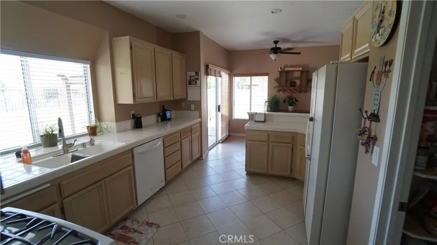 29613 Parkglen Place, Canyon Country, California 91387
