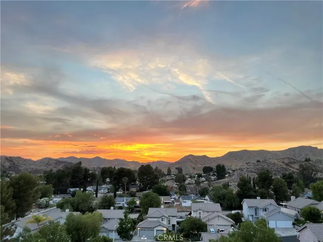 29613 Parkglen Place, Canyon Country, California 91387