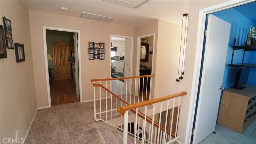 29613 Parkglen Place, Canyon Country, California 91387