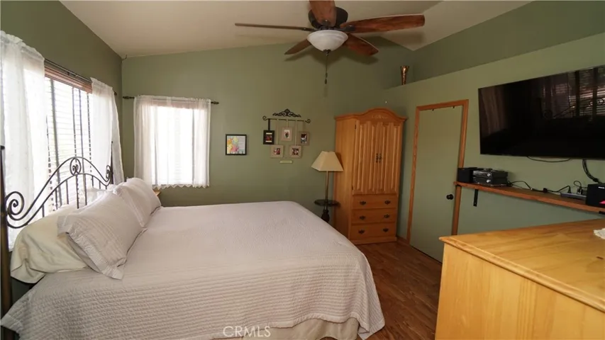 29613 Parkglen Place, Canyon Country, California 91387