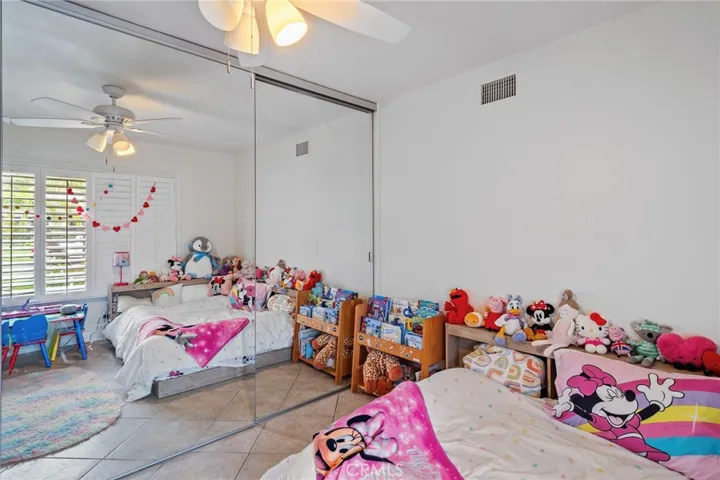 Bedroom #1