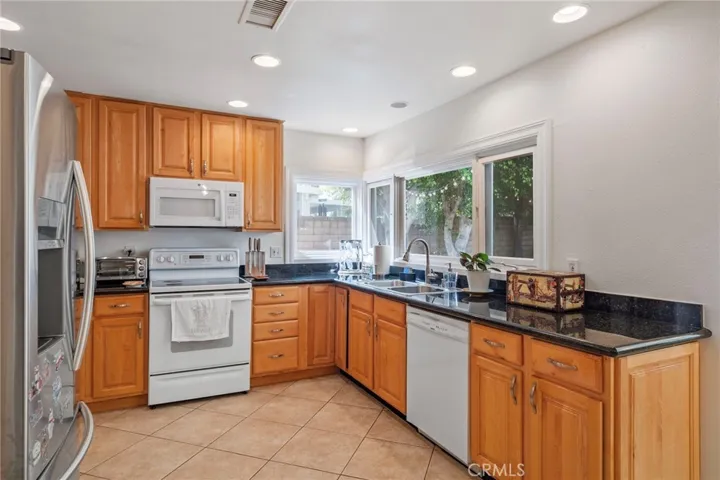 Functional Kitchen