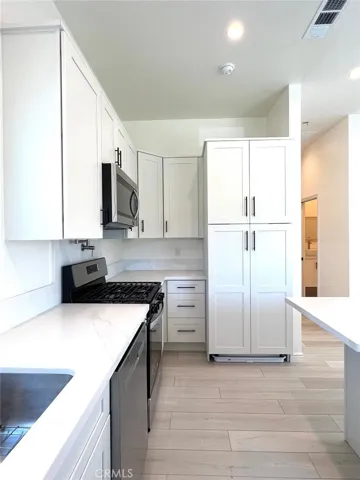 116 S Calle De Gama B, Anaheim Hills, California 92807