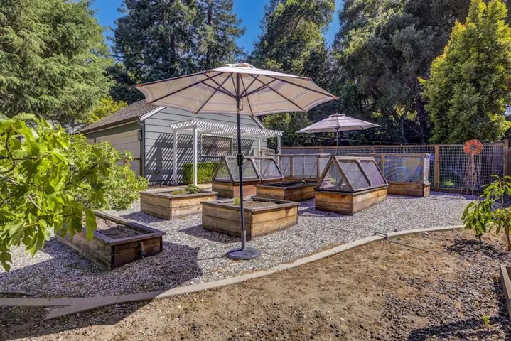 19931 Baroni Court, Saratoga, California 95070