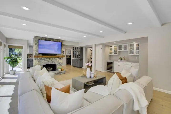 19931 Baroni Court, Saratoga, California 95070