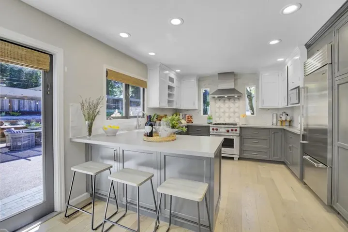 19931 Baroni Court, Saratoga, California 95070