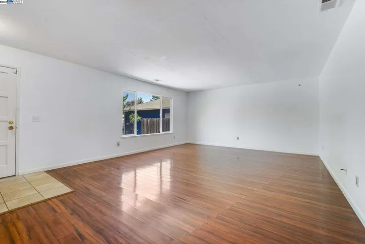 1436 Mcgregor Ave, Petaluma, California 94954