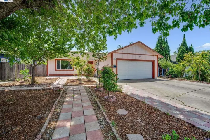 1436 Mcgregor Ave, Petaluma, California 94954