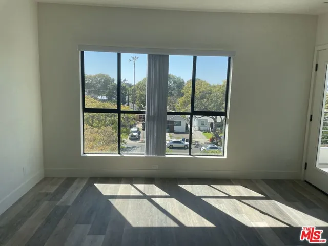 2465 Purdue Avenue 303, Los Angeles, California 90064