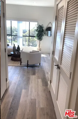 2465 Purdue Avenue 303, Los Angeles, California 90064