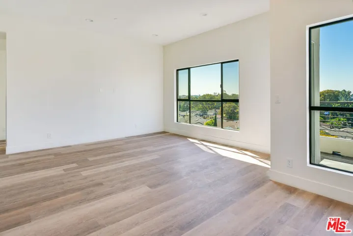 living, dining, kitchen area