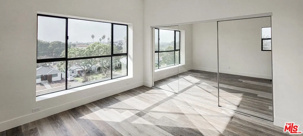 2465 Purdue Avenue 303, Los Angeles, California 90064